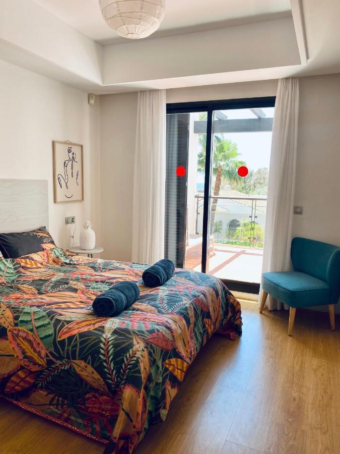 Sunshine Beach Front Complex, Wifi, Modern カサーレス エクステリア 写真